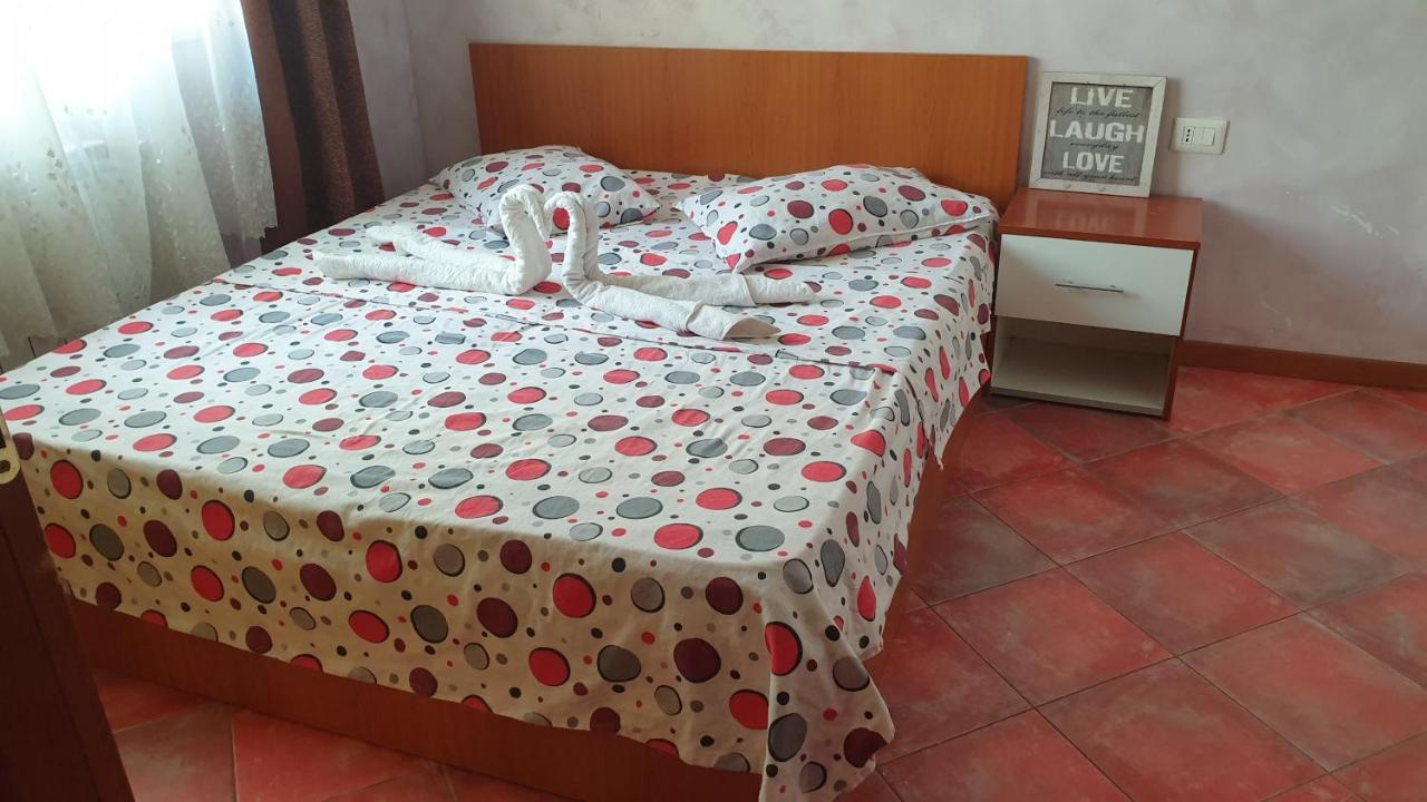 Appartement Dormi Oradea Extérieur photo