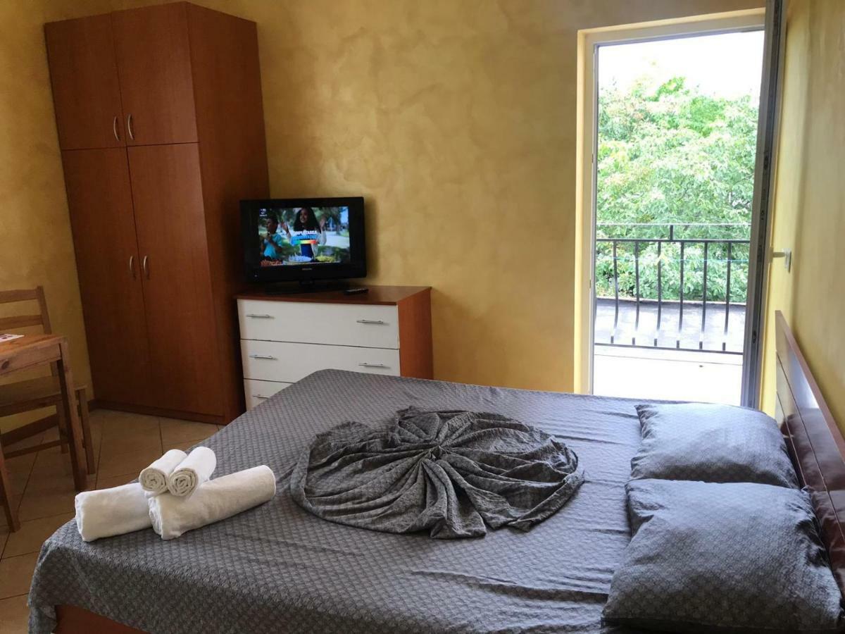 Appartement Dormi Oradea Extérieur photo