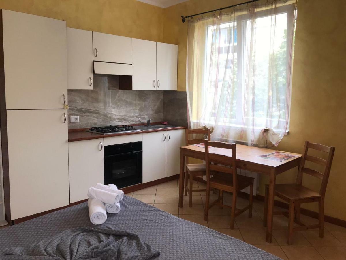 Appartement Dormi Oradea Extérieur photo